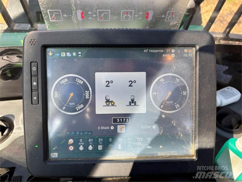 John Deere 1010 G Forwardery