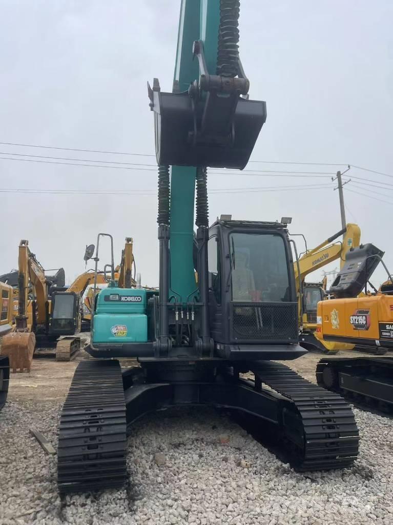 Kobelco SK 200 Koparki gąsienicowe