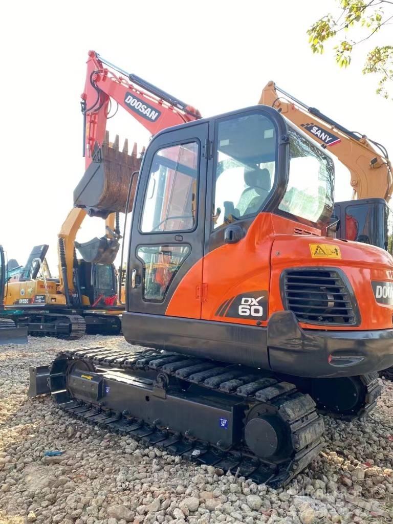 Doosan dx60 Koparki gąsienicowe