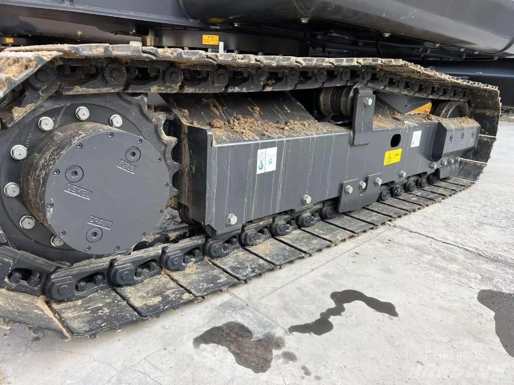 Develon DX 60 E-10 N Minikoparki