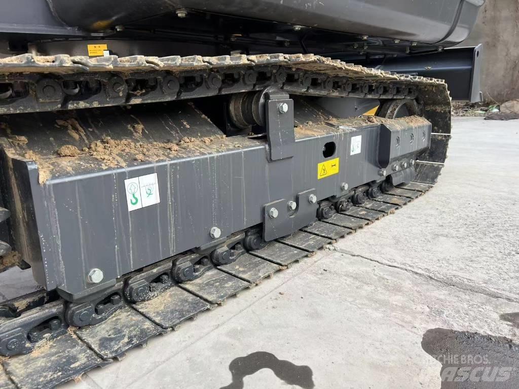 Develon DX 60 E-10 N Minikoparki