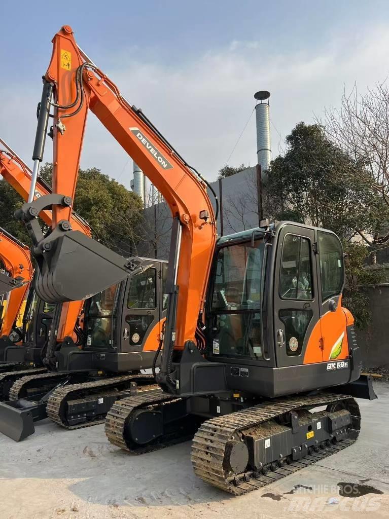 Develon DX 60 E-10 N Minikoparki