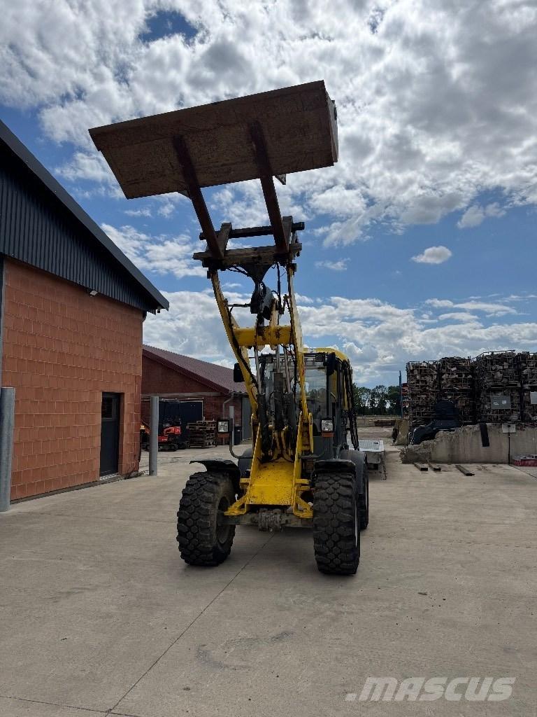 Wacker Neuson WL 44 Ładowarki kołowe