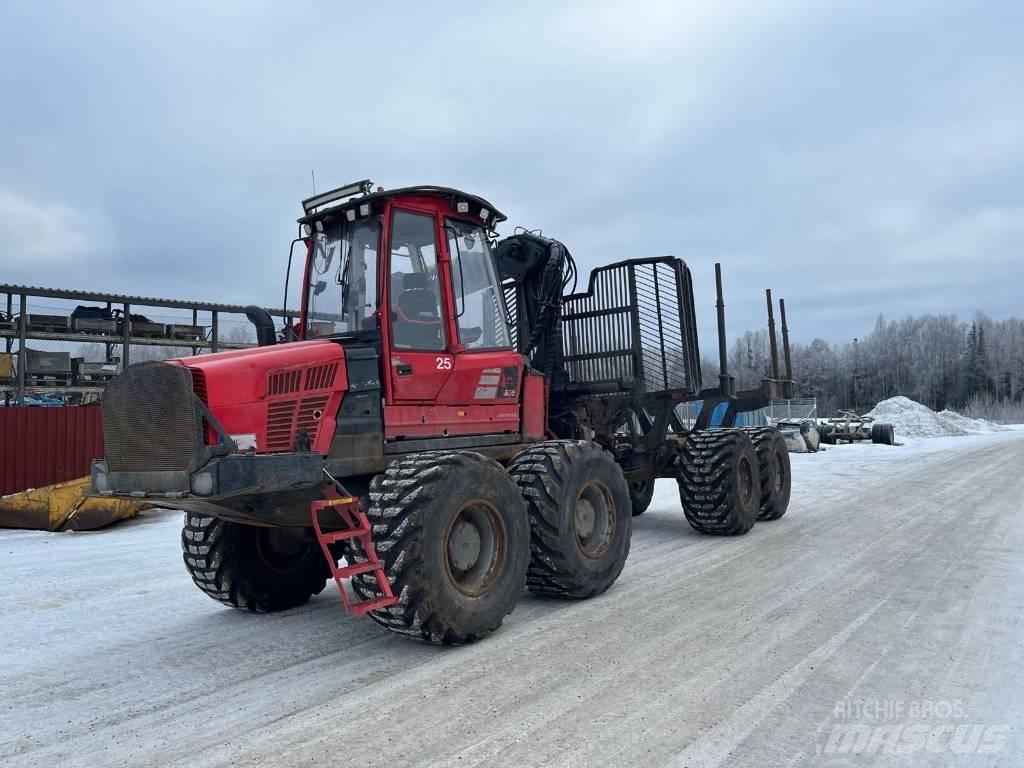 Komatsu 895 Forwardery