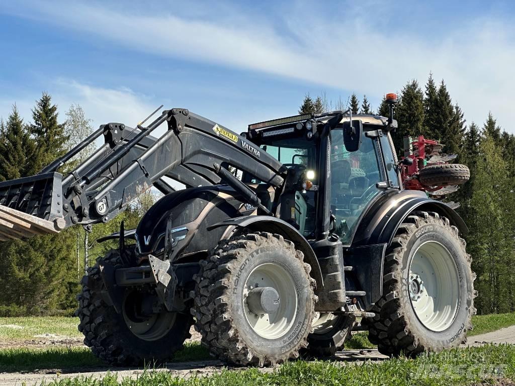 Valtra T 255 Versu Ciągniki rolnicze