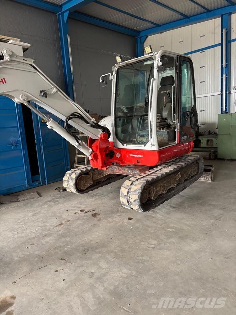 Takeuchi TB260 Minikoparki
