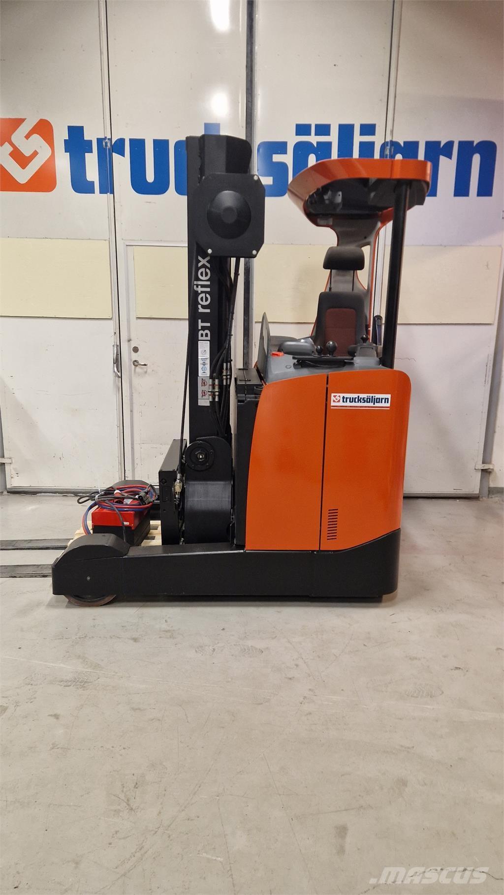 BT RRE200E Wózki widłowe wysokiego składowania