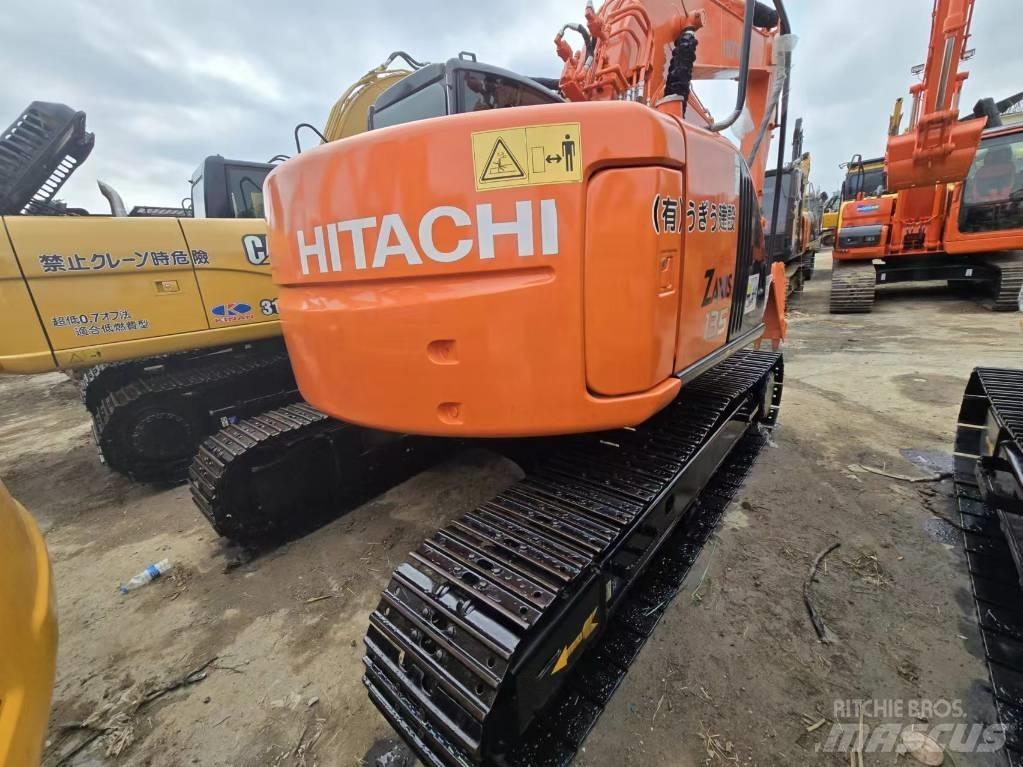 Hitachi ZX 135 US Koparki gąsienicowe