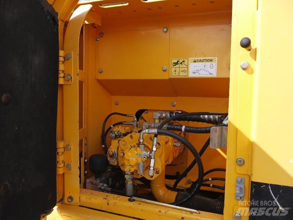Hyundai R 140 LC-7 Koparki gąsienicowe