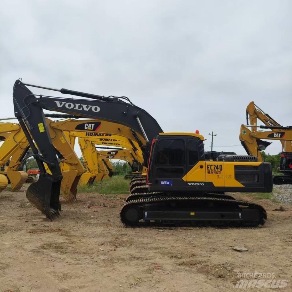 Volvo EC 240 Koparki gąsienicowe