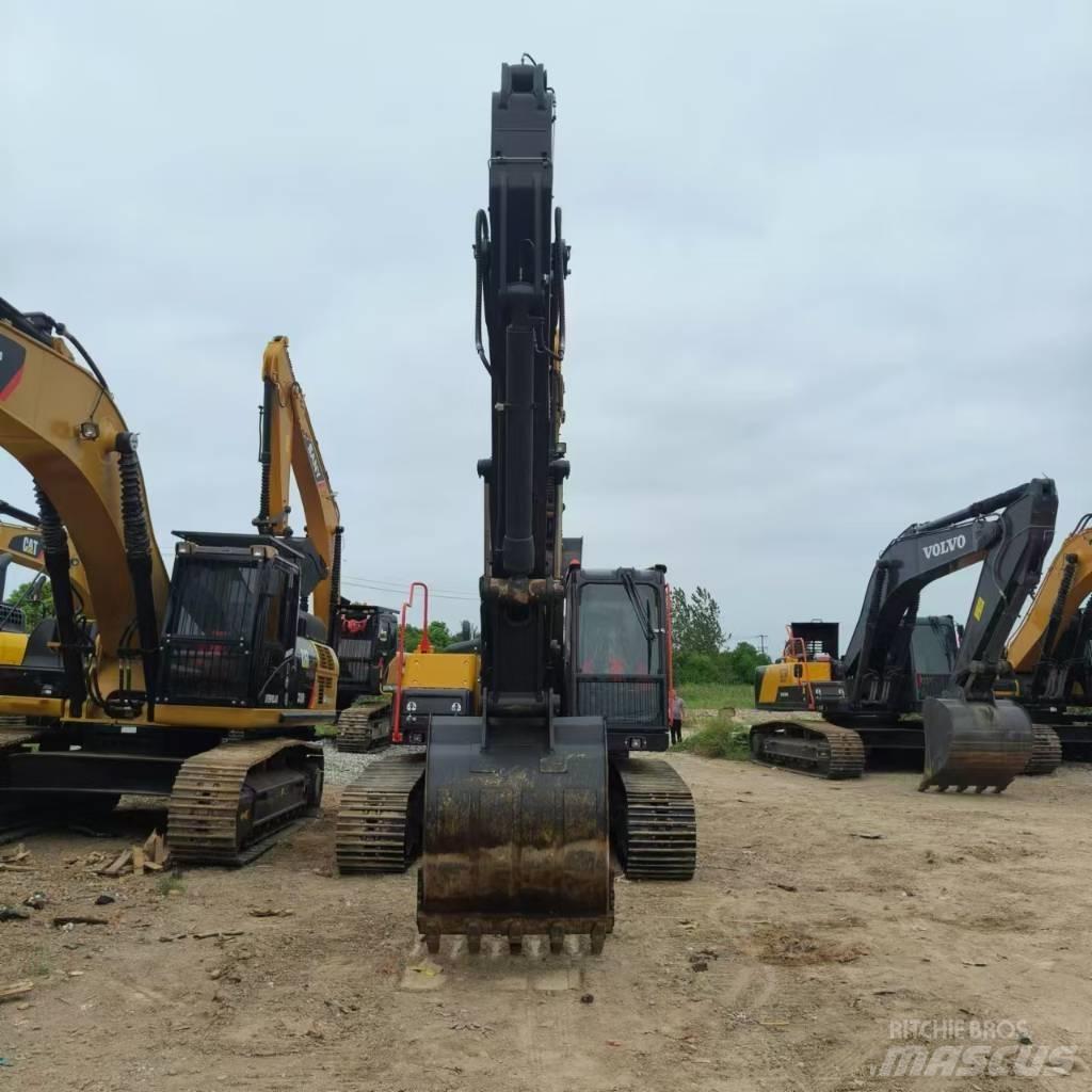 Volvo EC 240 Koparki gąsienicowe