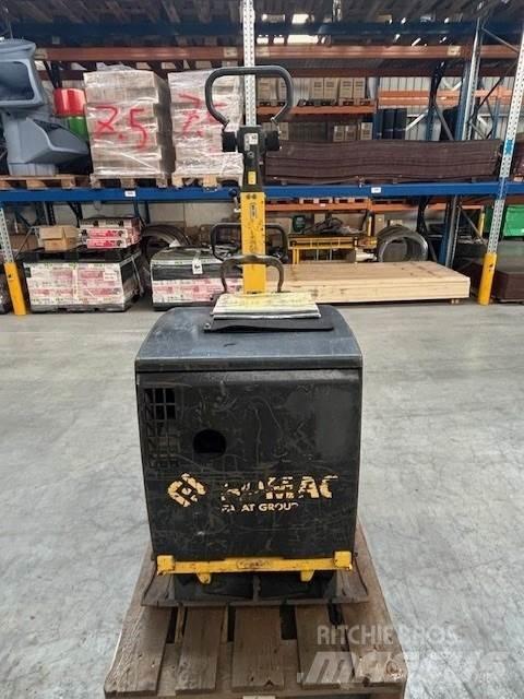 Bomag BPR 70/70 Ubijaki wibracyjne