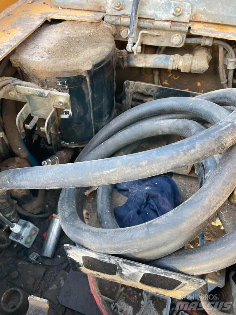 Liebherr R 926 LC Koparki gąsienicowe