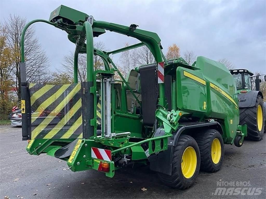 John Deere C451R Prasy zwijające