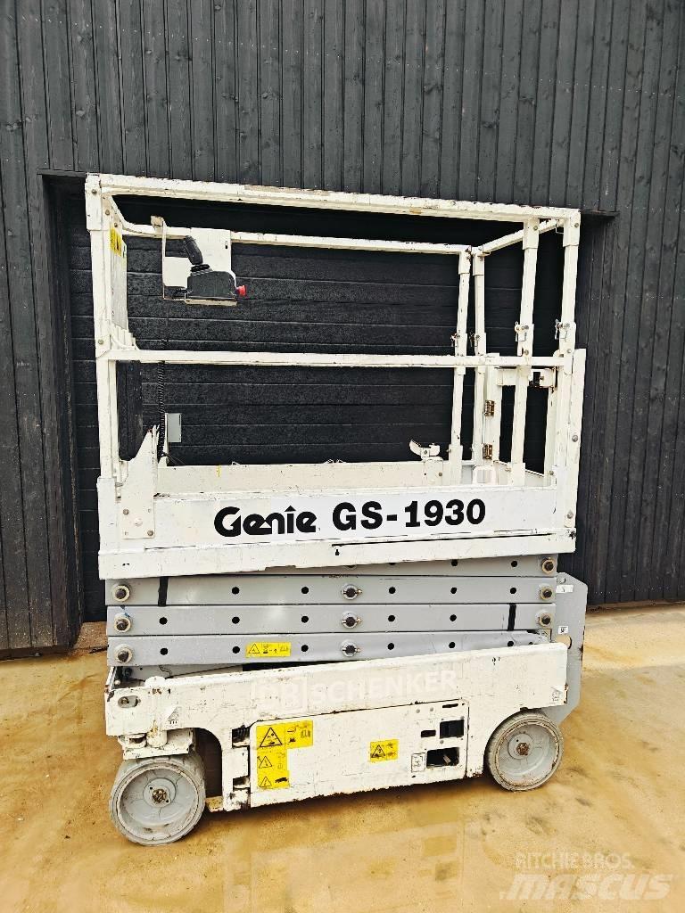 Genie 1930es Podnośniki nożycowe