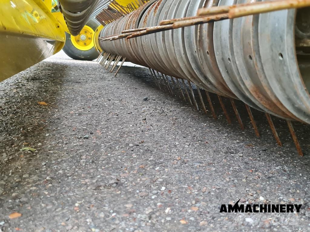 John Deere 9900 i Kombajny silosowe