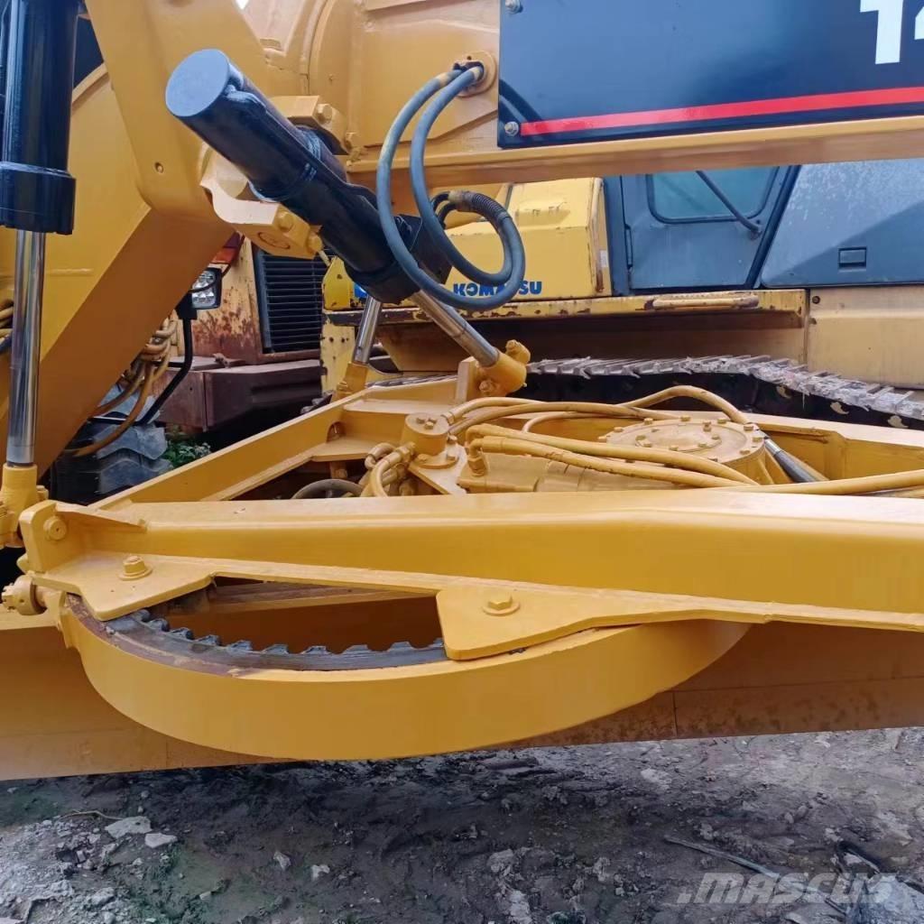 CAT 140 K Równiarki