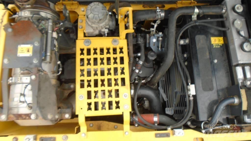 Komatsu 210 LC 10 Koparki gąsienicowe