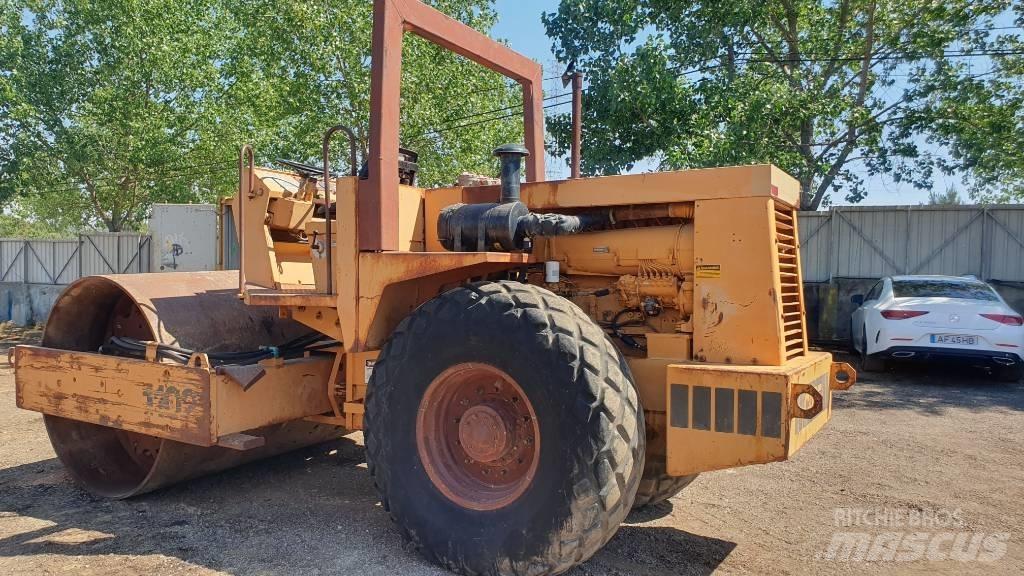 Vibromax 1102 Walce jednobębnowe