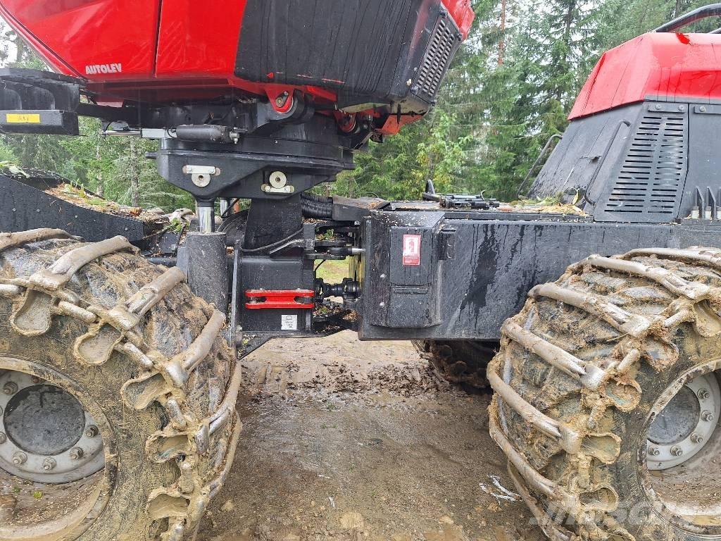 Komatsu 931XC Harwestery