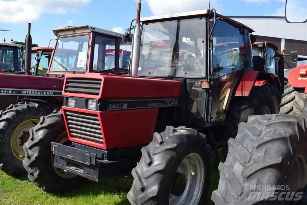Case IH 844 XL Ciągniki rolnicze
