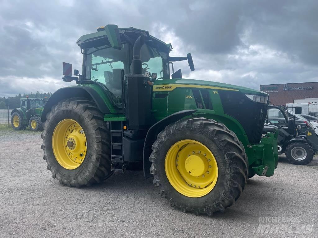 John Deere 7R330 Ciągniki rolnicze