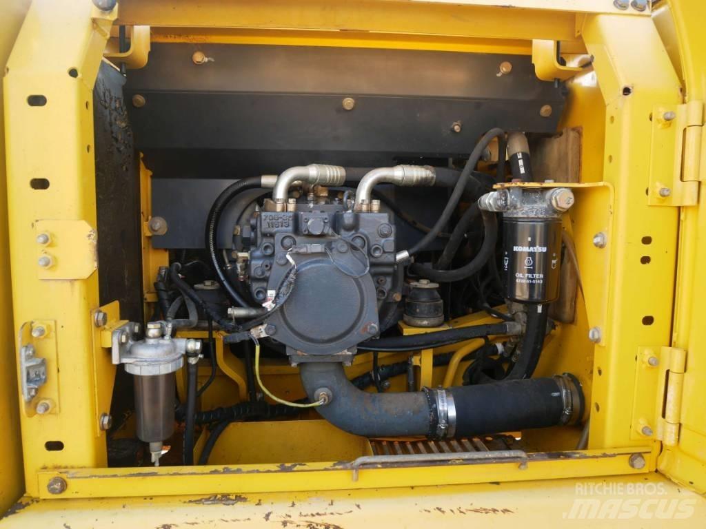 Komatsu PC180NLC-7K Koparki gąsienicowe