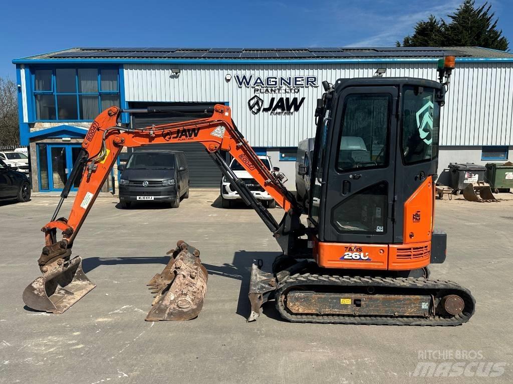Hitachi ZX 26 U-6 Minikoparki