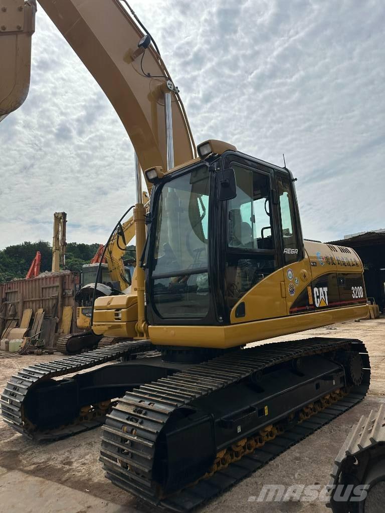 CAT CAT320D Midikoparki  7t - 12t