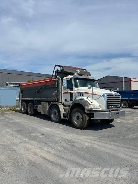Mack GU813 Wywrotki