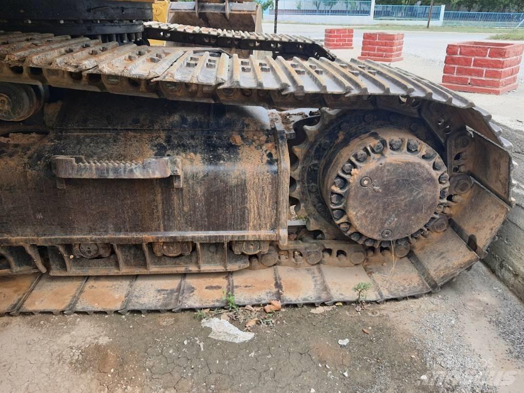 CAT 330 L Koparki gąsienicowe