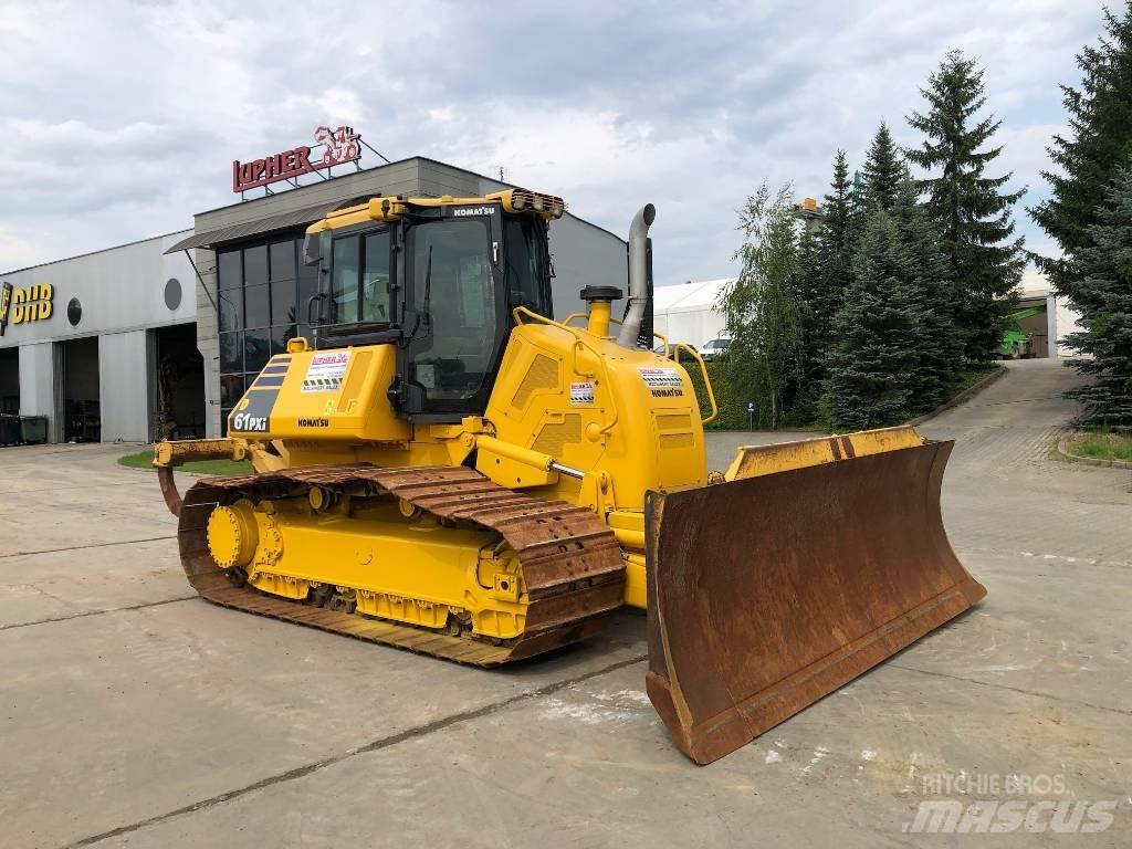 Komatsu D 61 PXi-24 Spycharki gąsienicowe