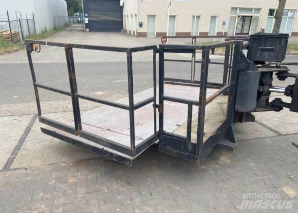 Manitou MRT2540 Ładowarki teleskopowe