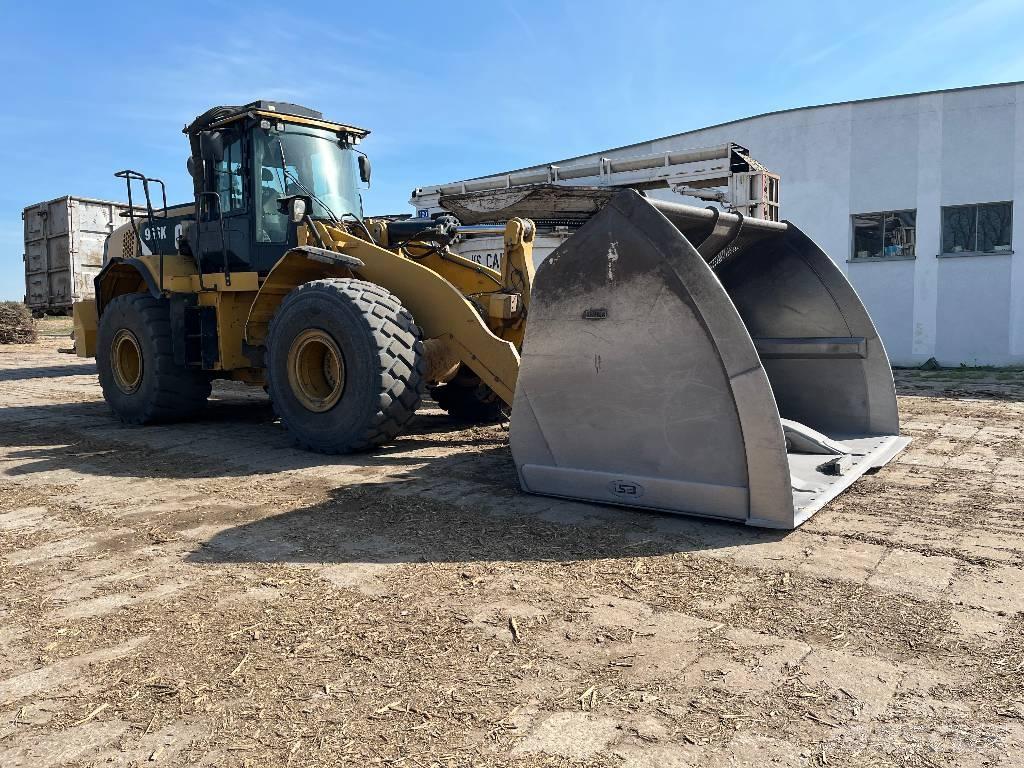 CAT 966K Ładowarki kołowe