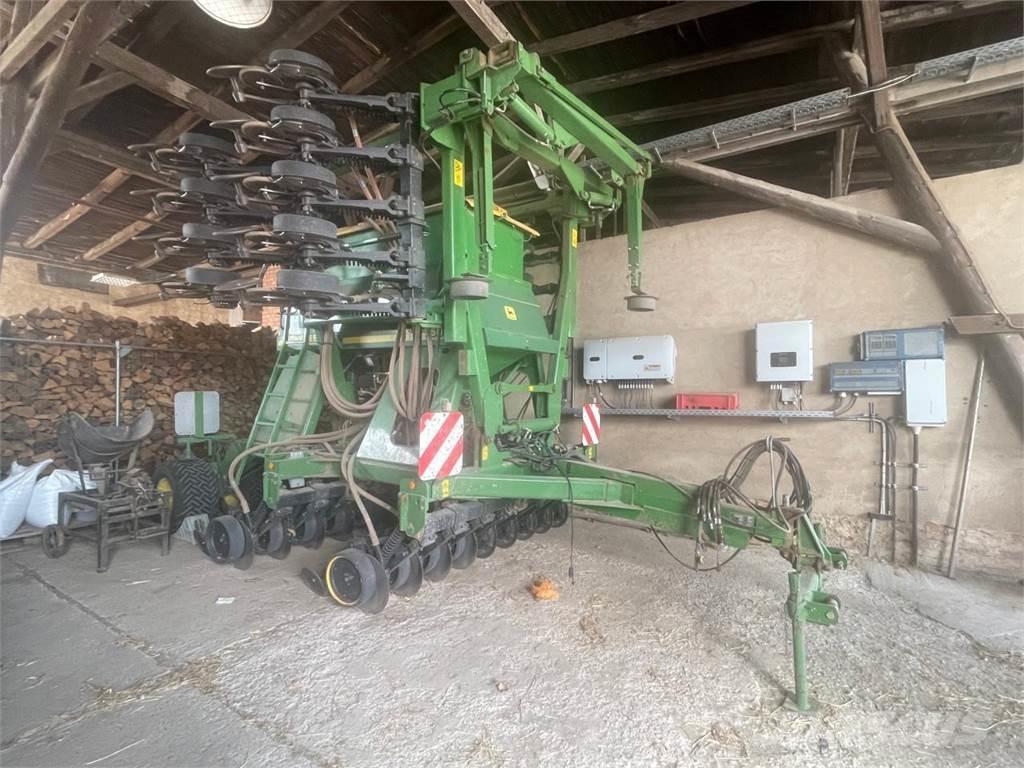 John Deere 750 A Siewniki