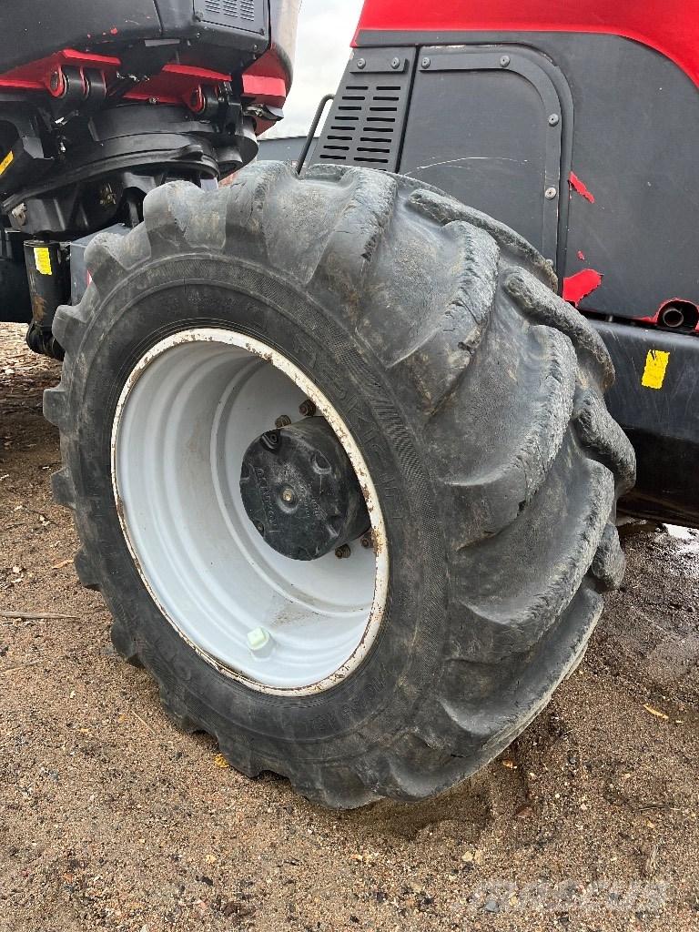 Komatsu 911 Harwestery