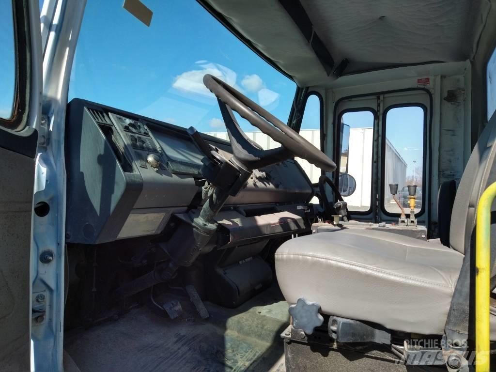 Freightliner FL80 Śmieciarki