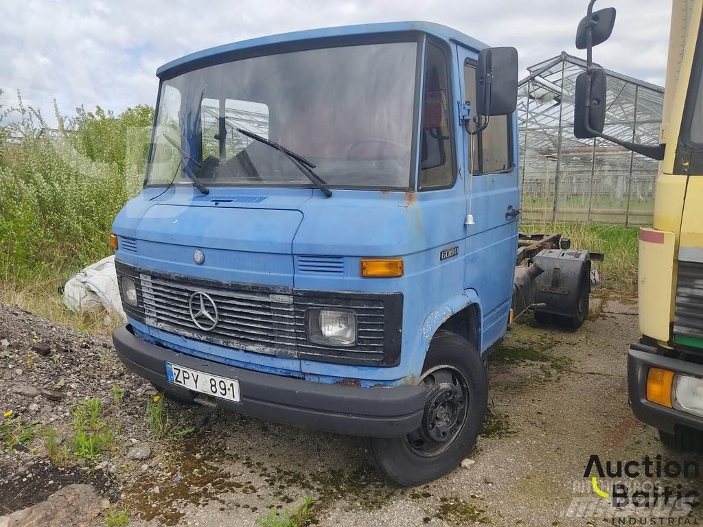 Mercedes-Benz 608 Pojazdy pod zabudowę