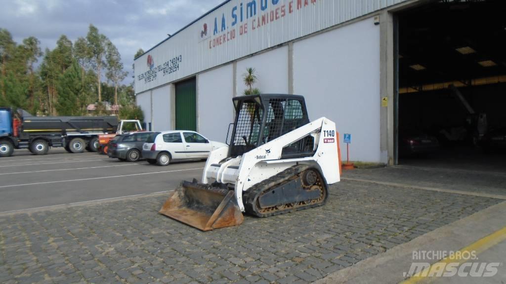 Bobcat T 140 Ładowarki burtowe