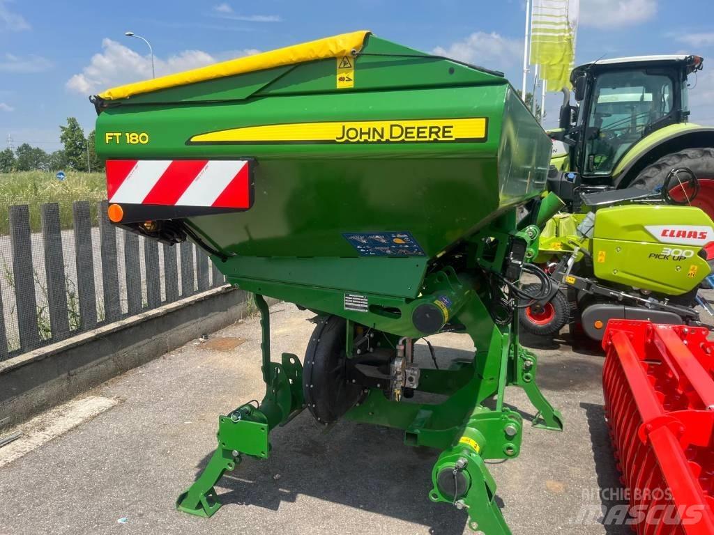 John Deere FT 180 Rozrzutnik nawozów mineralnych