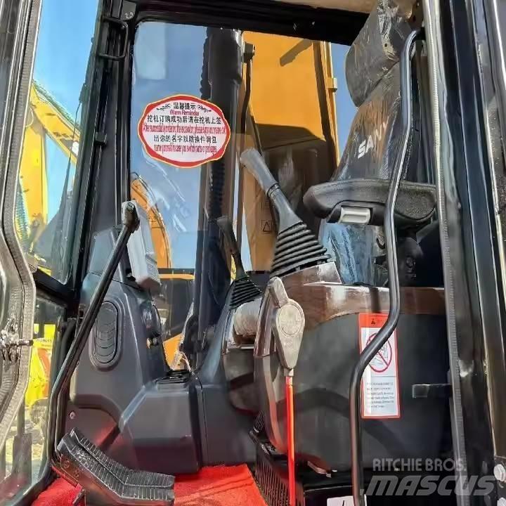 Sany SY 215 C Koparki gąsienicowe