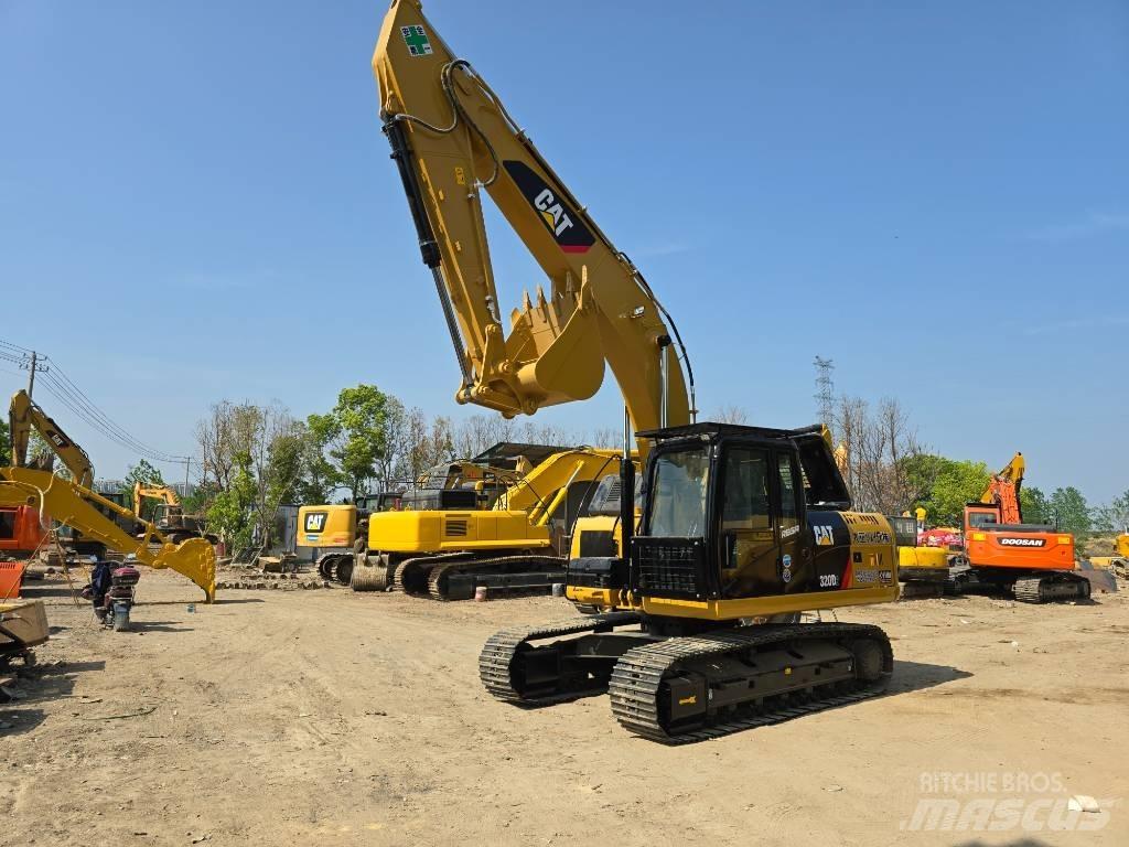 CAT 320D2 Koparki gąsienicowe