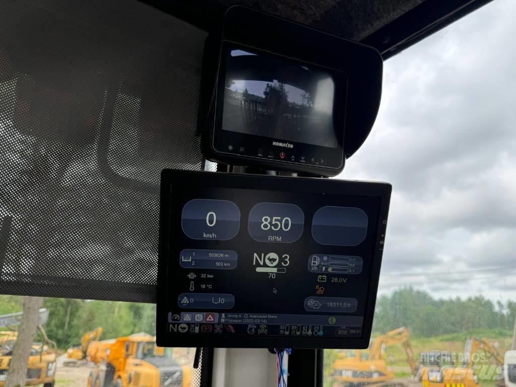 Komatsu 895 Forwardery