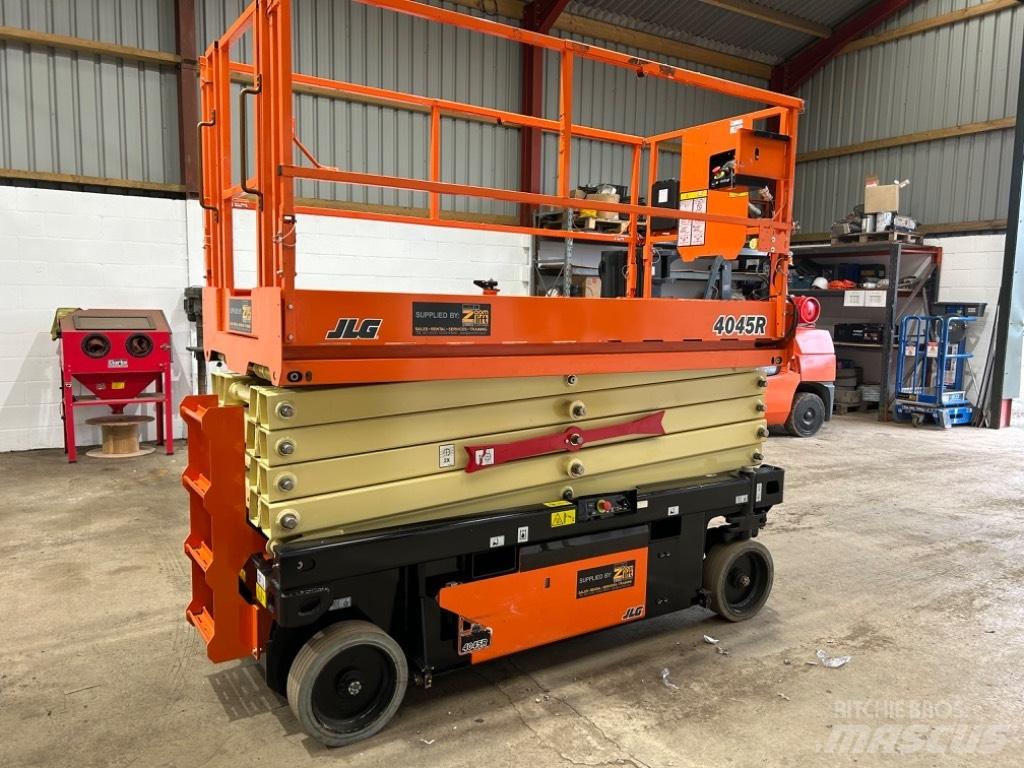 JLG 4045R Podnośniki nożycowe