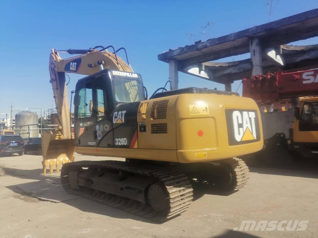 CAT 320 D Koparki gąsienicowe