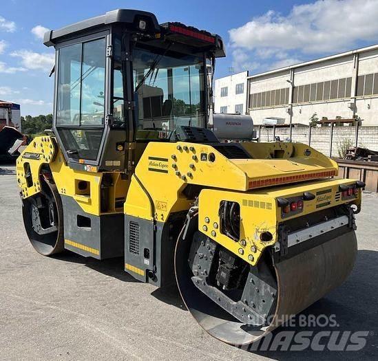 Dynapac CC 2300 Walce dwubębnowe