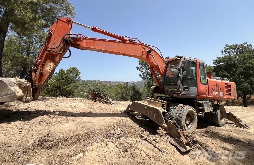 Hitachi ZX 210 W Koparki kołowe