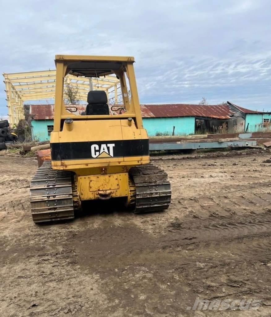 CAT D 5 G LGP Spycharki gąsienicowe
