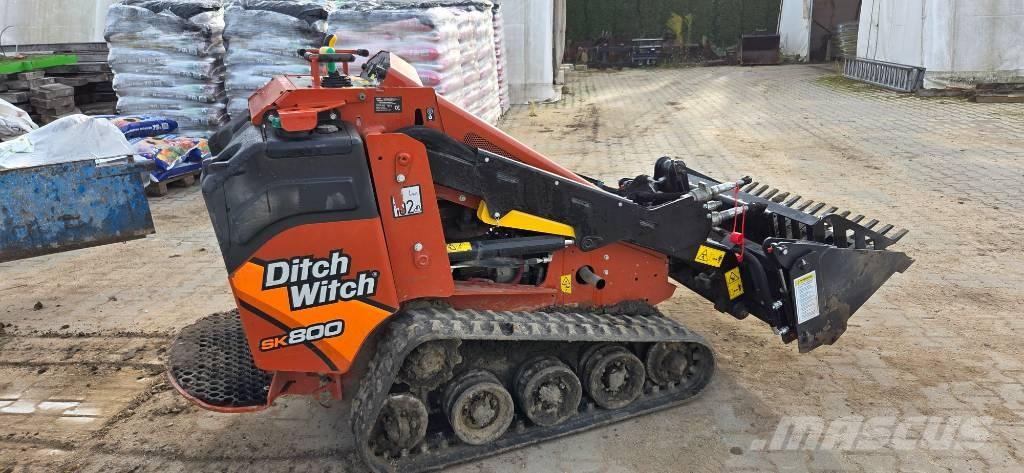 Ditch Witch SK 800 Miniładowarki