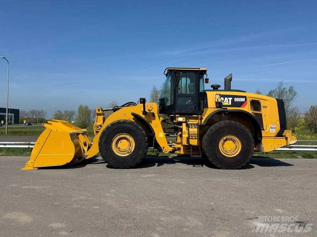 CAT 980M Ładowarki kołowe